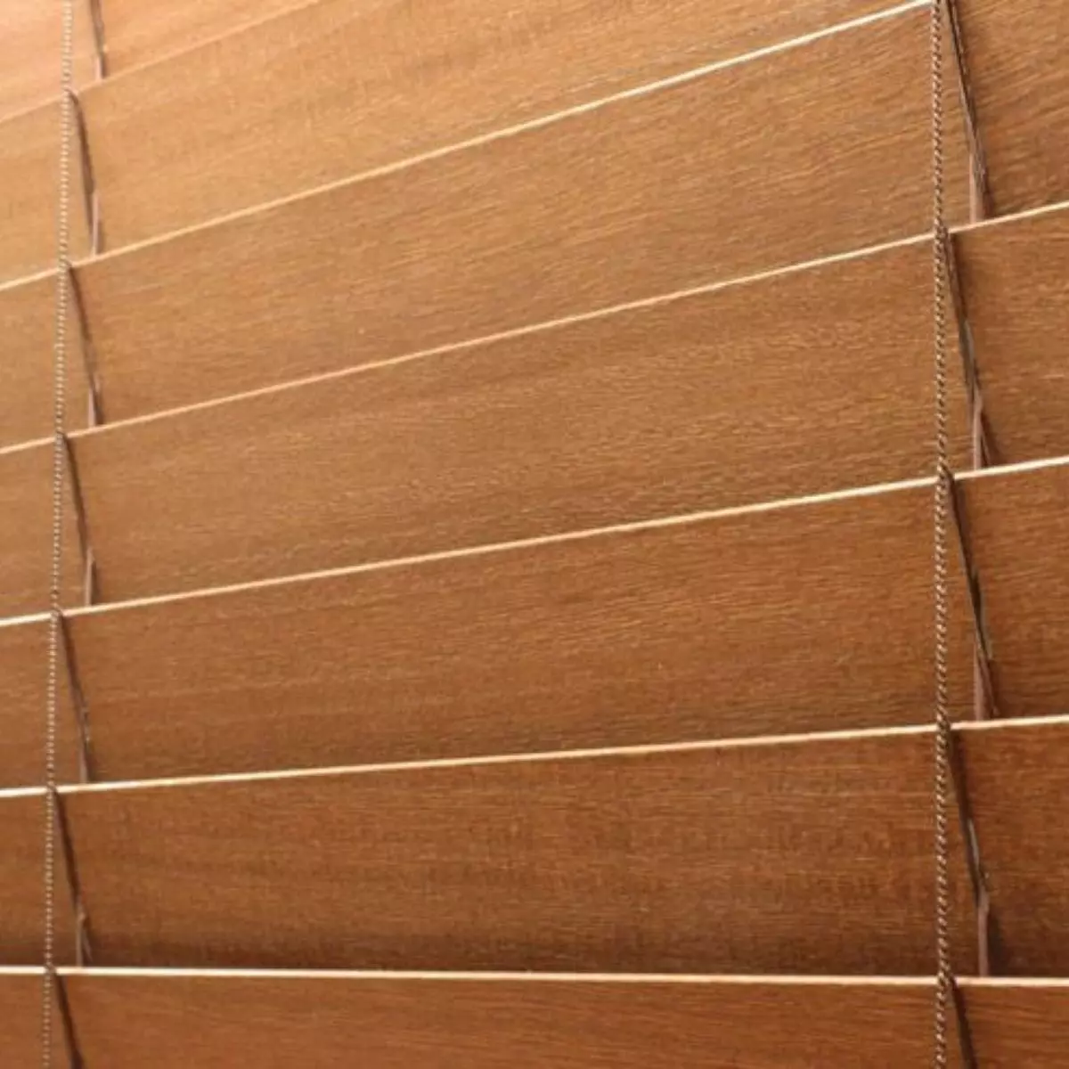 7. Tidak Menyesuaikan Warna dan Gaya dengan Interior